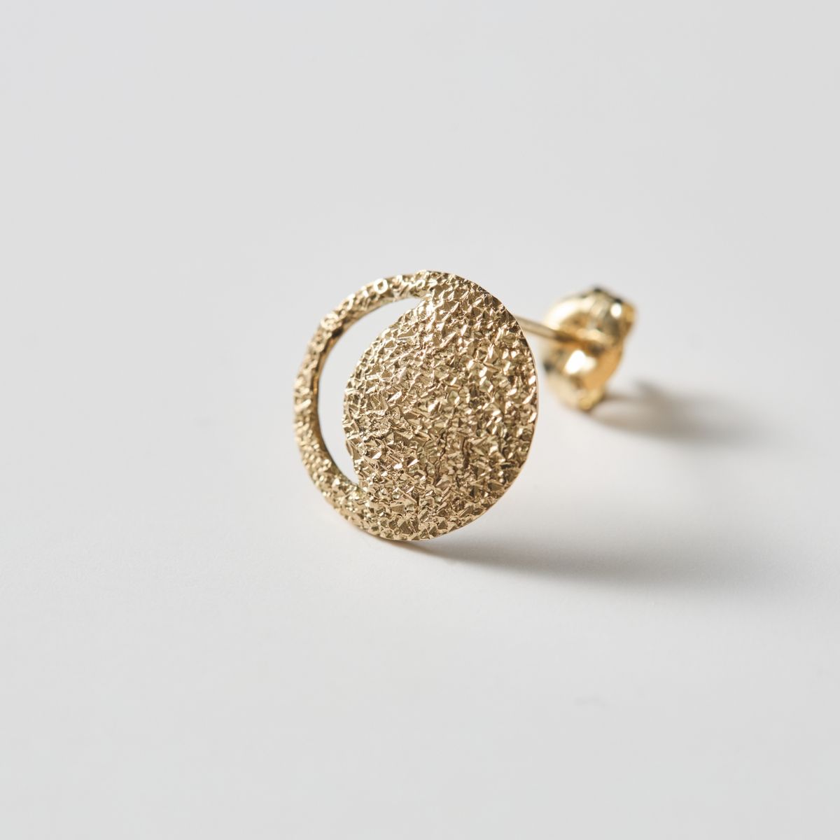 KANAE YAMASHITA/月の満ち欠けピアス　十三夜